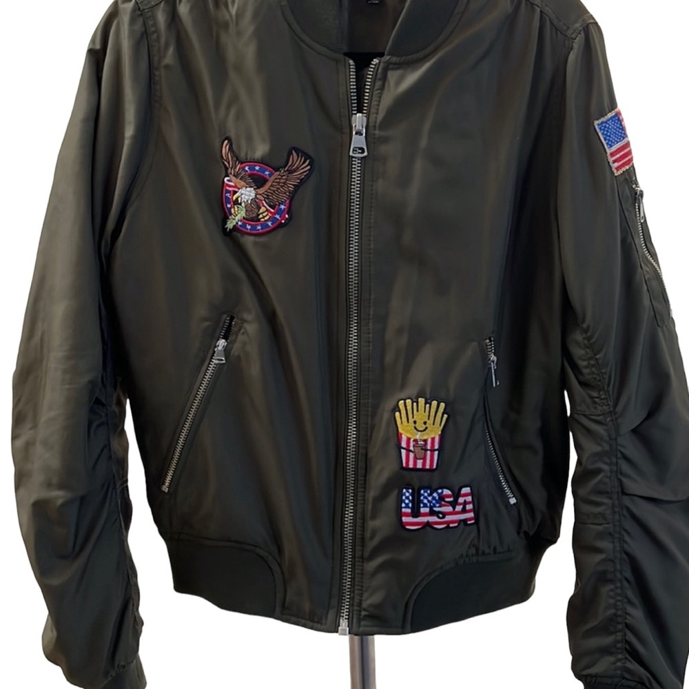 TOPSHOP Fries Before Guys Bomber with Patches Size: 4